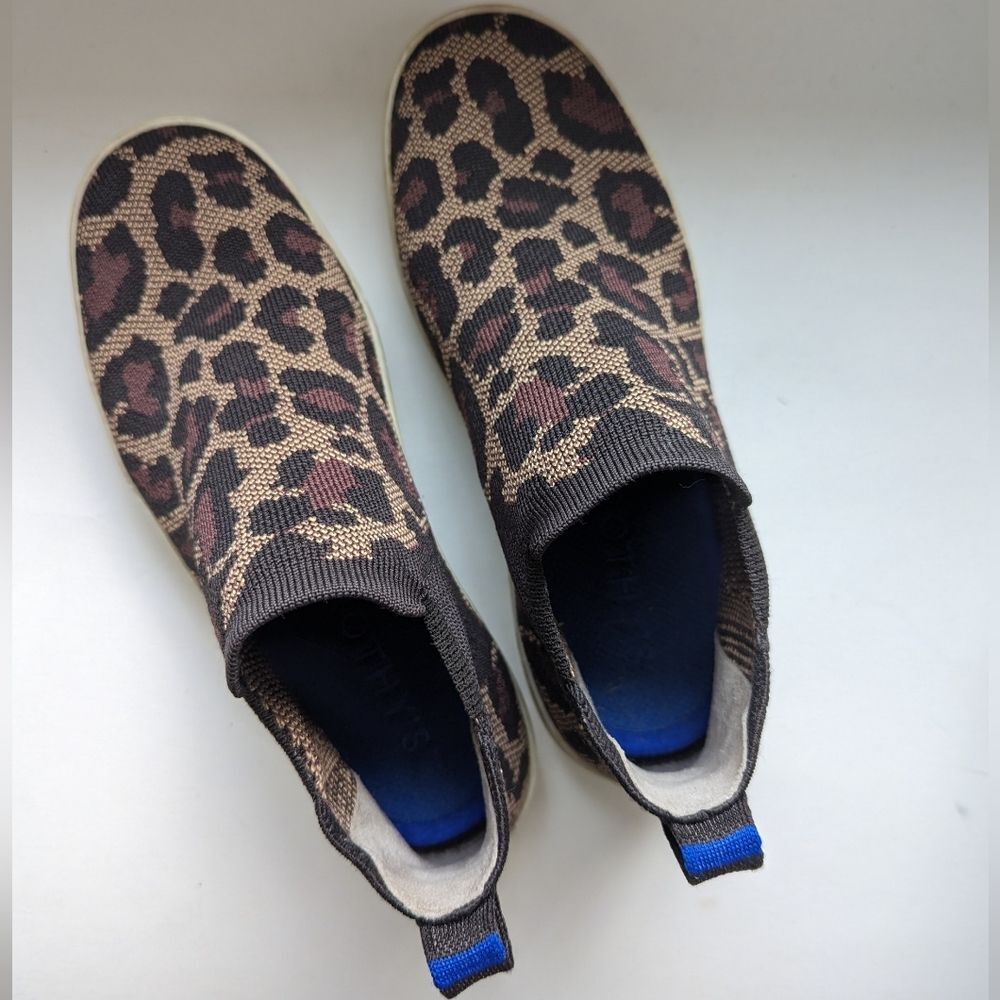 Rothy's Discontinued The Chelsea in Wildcat Leopard Print - Picture 5 of 12